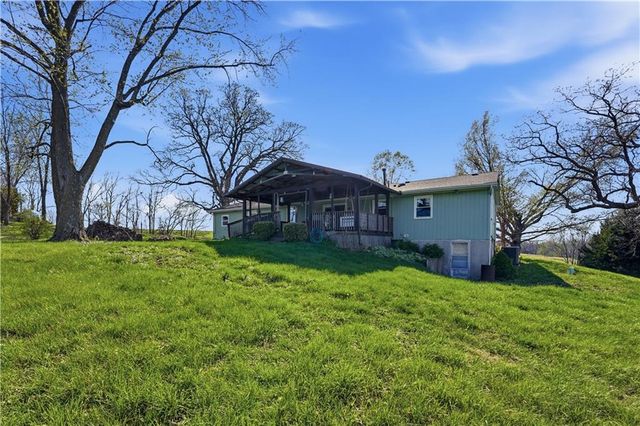 21205 B Highway, Edgerton, MO 64444
