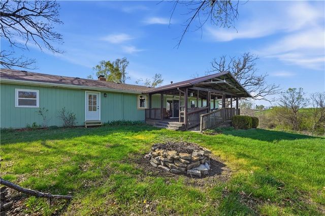 21205 B Highway, Edgerton, MO 64444