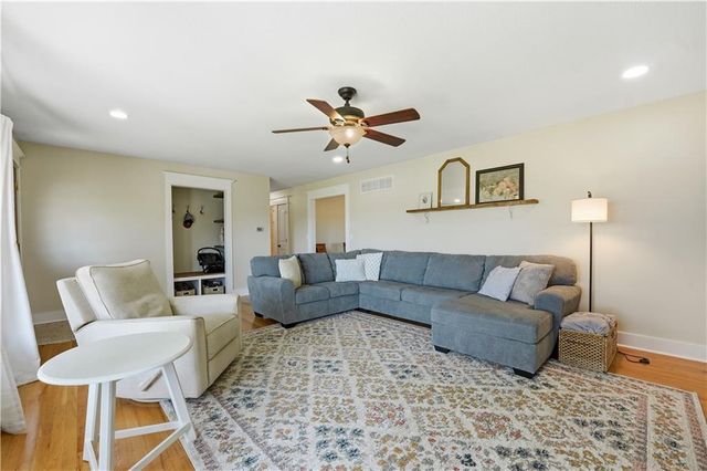 21205 B Highway, Edgerton, MO 64444