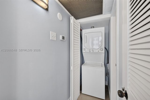 2030 S Ocean Dr 1218, Hallandale Beach, FL 33009