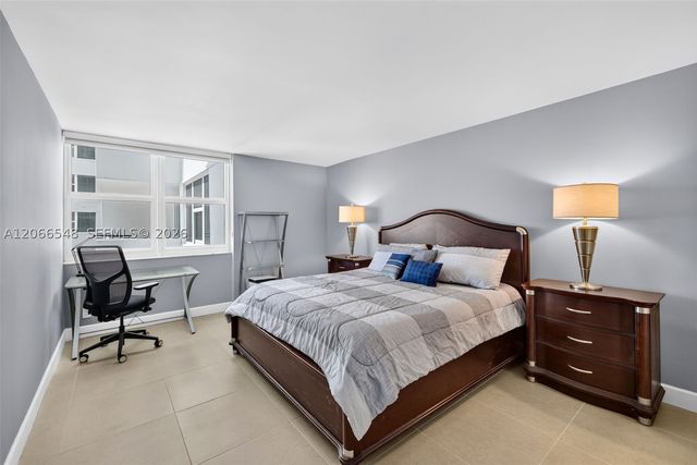 2030 S Ocean Dr 1218, Hallandale Beach, FL 33009