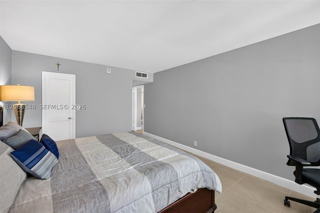 2030 S Ocean Dr 1218, Hallandale Beach, FL 33009