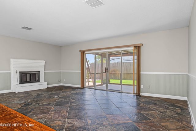 3866 LUTH Drive E, Jacksonville, FL 32250