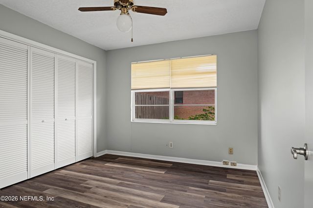 3866 LUTH Drive E, Jacksonville, FL 32250