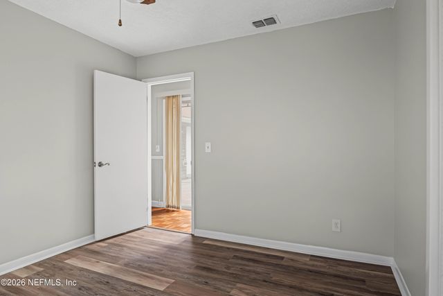 3866 LUTH Drive E, Jacksonville, FL 32250
