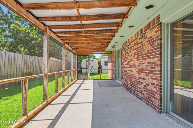 3866 LUTH Drive E, Jacksonville, FL 32250