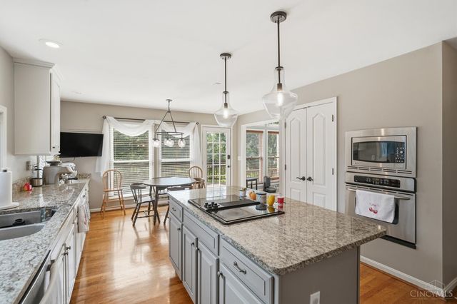 244 Glen Lake Road, Loveland, OH 45140