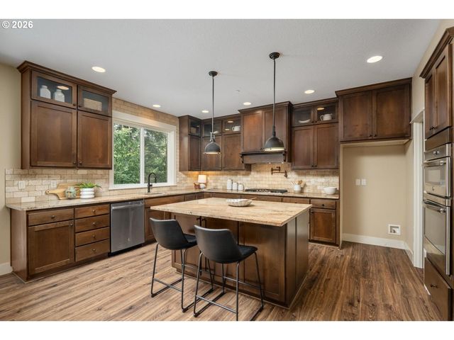 21862 S FERGUSON Rd, Beavercreek, OR 97004