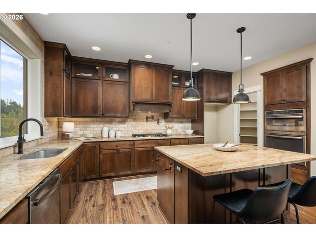 21862 S FERGUSON Rd, Beavercreek, OR 97004