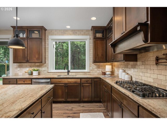 21862 S FERGUSON Rd, Beavercreek, OR 97004