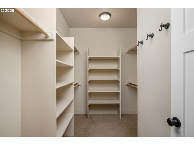 21862 S FERGUSON Rd, Beavercreek, OR 97004