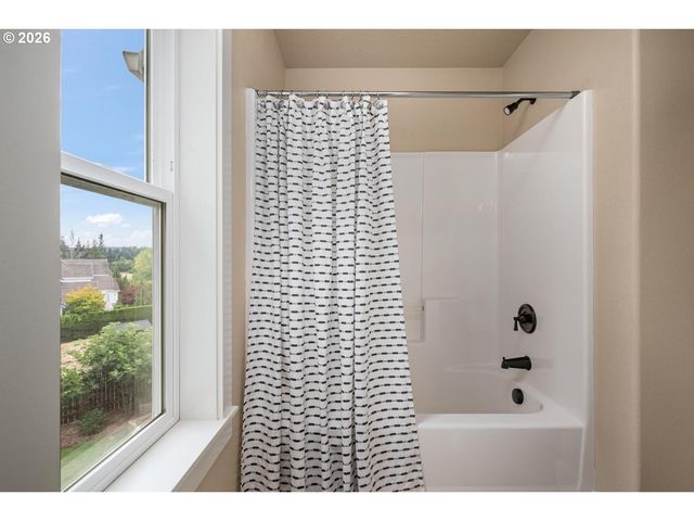 21862 S FERGUSON Rd, Beavercreek, OR 97004
