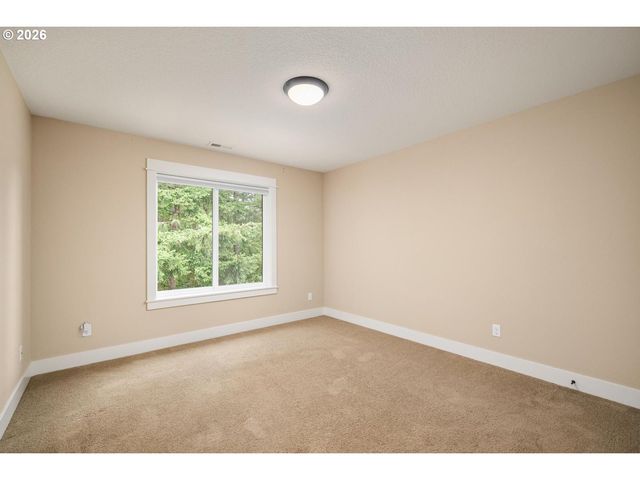 21862 S FERGUSON Rd, Beavercreek, OR 97004
