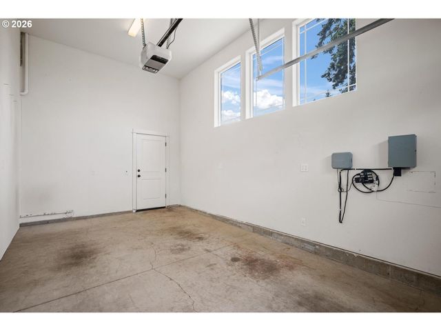 21862 S FERGUSON Rd, Beavercreek, OR 97004