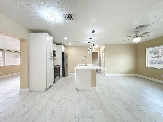 4052 CASTLEGATE DRIVE, Orlando, FL 32839