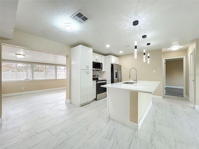 4052 CASTLEGATE DRIVE, Orlando, FL 32839