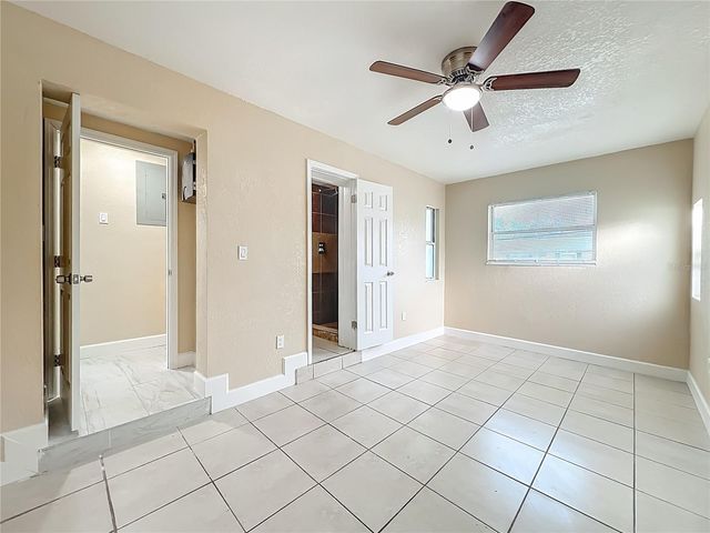 4052 CASTLEGATE DRIVE, Orlando, FL 32839