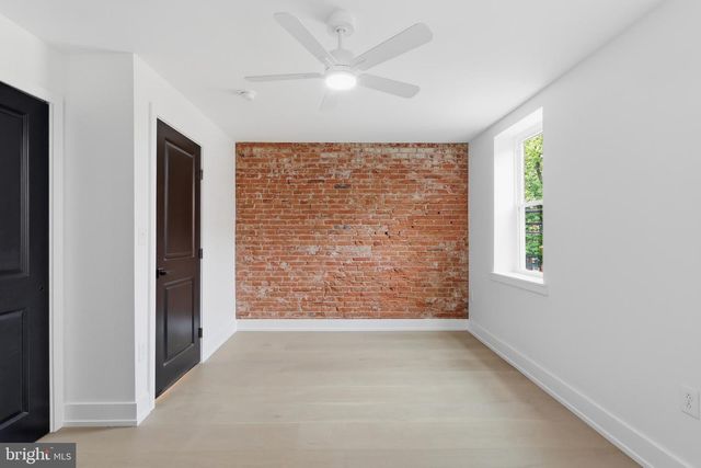 320 WHARTON ST, Philadelphia, PA 19147