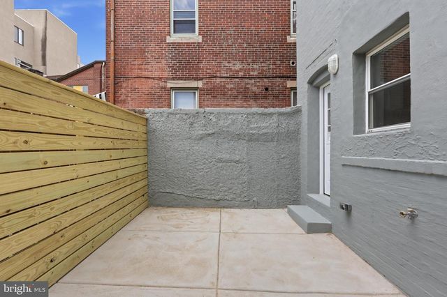 320 WHARTON ST, Philadelphia, PA 19147
