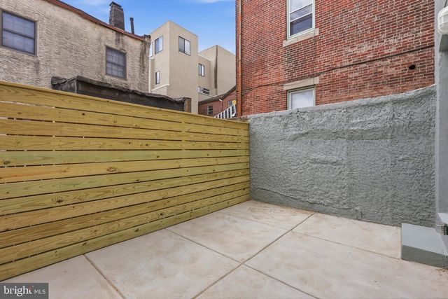 320 WHARTON ST, Philadelphia, PA 19147