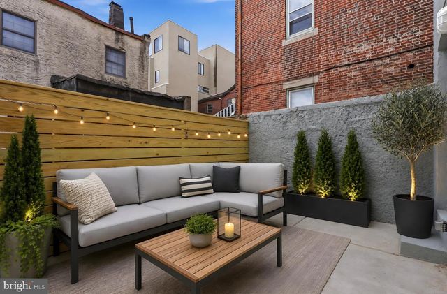 320 WHARTON ST, Philadelphia, PA 19147