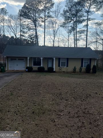 245 W James Circle, Hampton, GA 30228