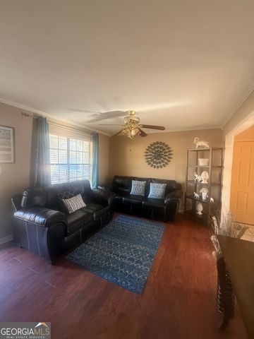 245 W James Circle, Hampton, GA 30228