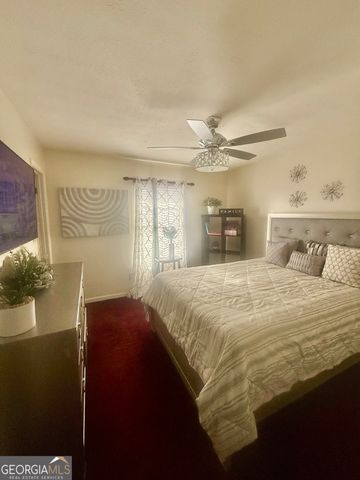 245 W James Circle, Hampton, GA 30228