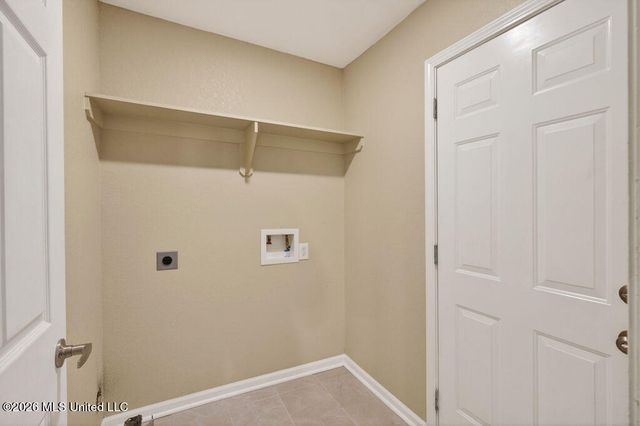 10261 English Manor Drive, Gulfport, MS 39503