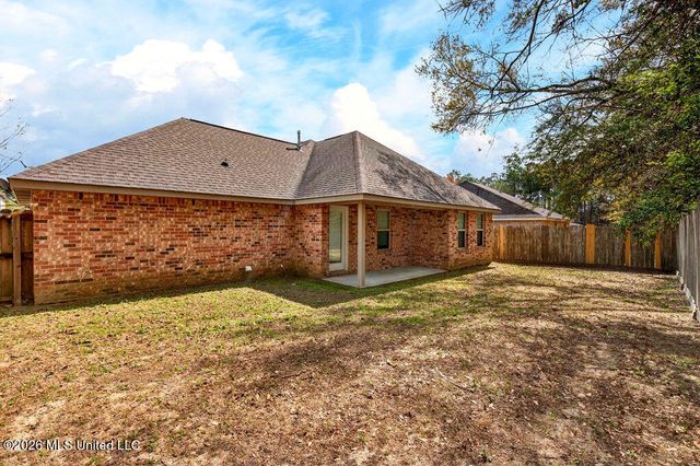 10261 English Manor Drive, Gulfport, MS 39503