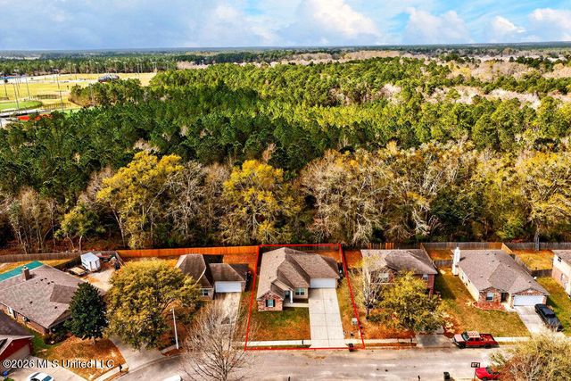 10261 English Manor Drive, Gulfport, MS 39503