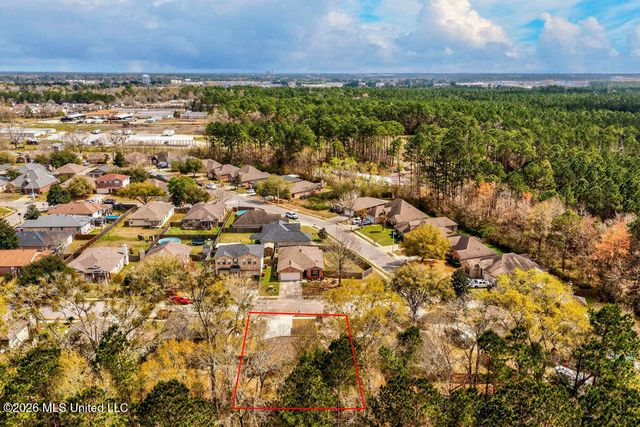 10261 English Manor Drive, Gulfport, MS 39503