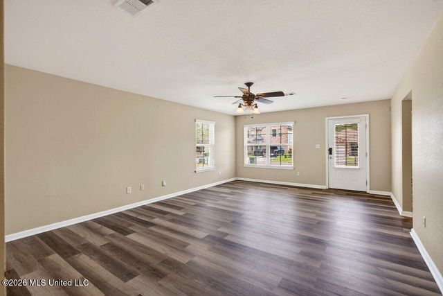 10261 English Manor Drive, Gulfport, MS 39503