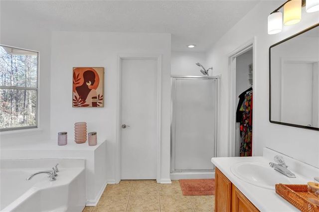 3554 PORTSMOUTH Circle, Lithonia, GA 30038