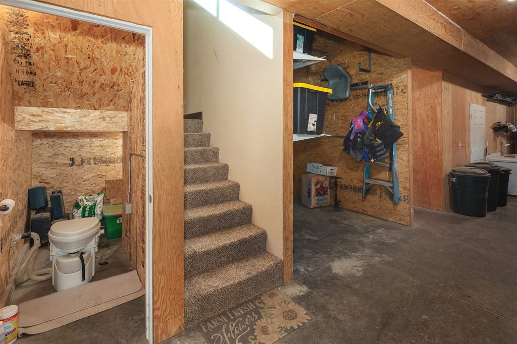 1267 Quarter Horse Lane, Kalispell, MT 59901 photo 59