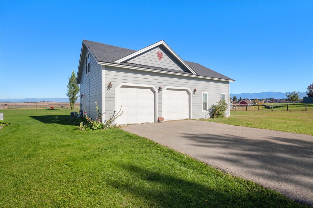 1267 Quarter Horse Lane, Kalispell, MT 59901 photo 67