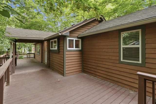 1307 Redwing Road, Valparaiso, IN 46383