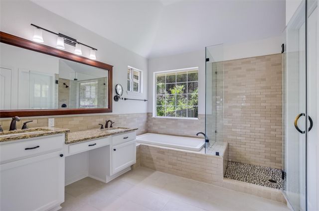 7716 Lakewood DR, Austin, TX 78750