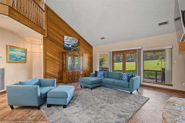 50 Waters Edge Street, Conroe, TX 77356