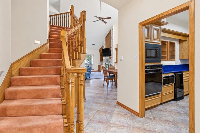 50 Waters Edge Street, Conroe, TX 77356