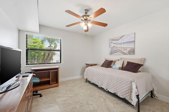 566 Piedmont L, Delray Beach, FL 33484