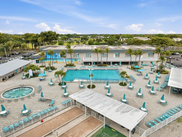 566 Piedmont L, Delray Beach, FL 33484