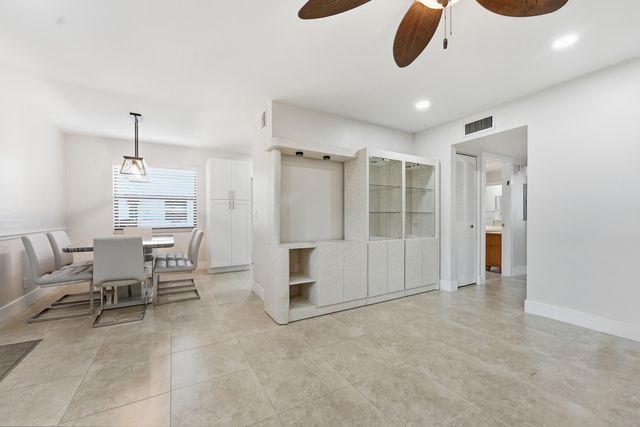 566 Piedmont L, Delray Beach, FL 33484