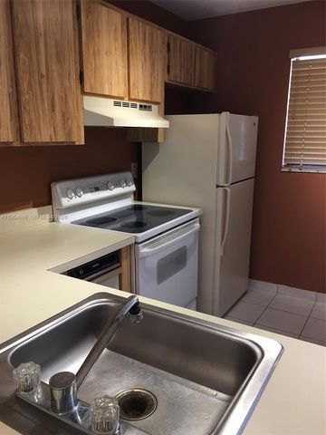 14857 SW 104th St 9-203, Miami, FL 33196