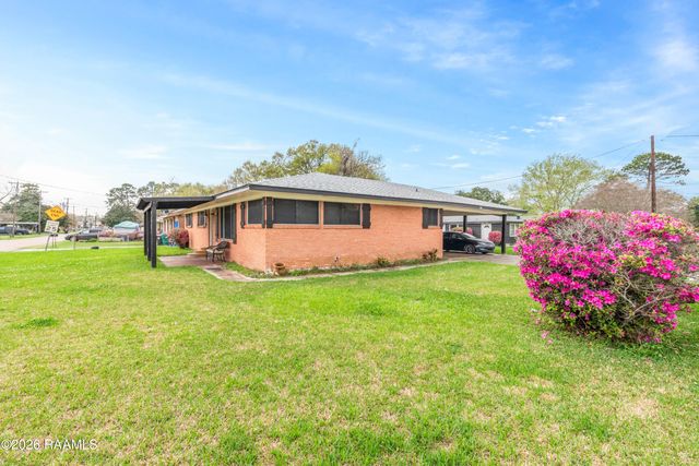 200 Jeanette Street, Lafayette, LA 70506