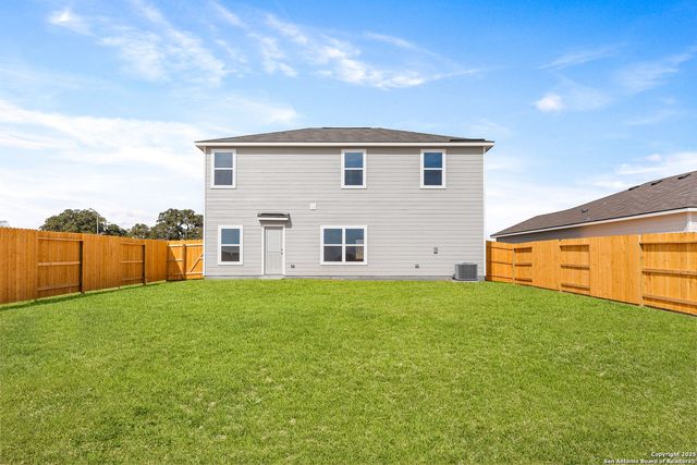 16036 Stratford Cove, Lytle, TX 78052