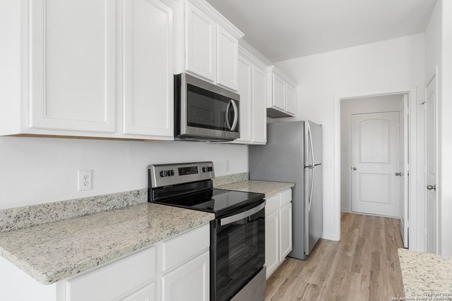 16036 Stratford Cove, Lytle, TX 78052