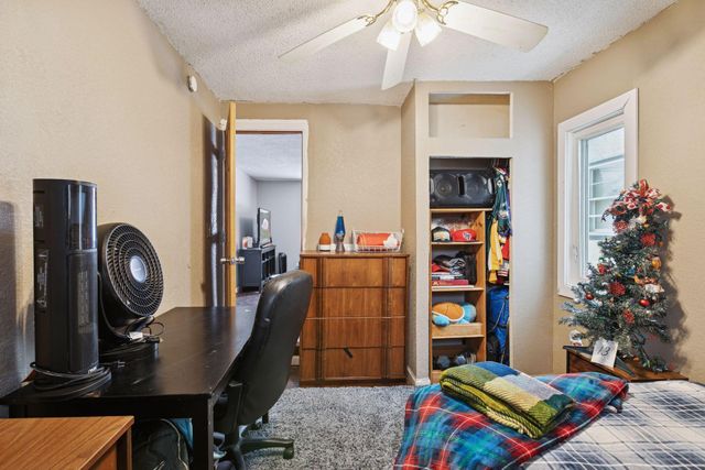 1241 Barclay Street, Saint Paul, MN 55106