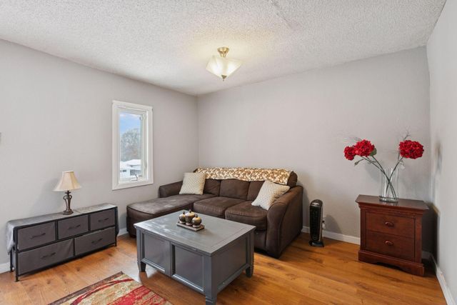 1241 Barclay Street, Saint Paul, MN 55106