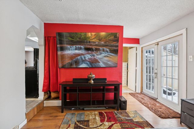 1241 Barclay Street, Saint Paul, MN 55106